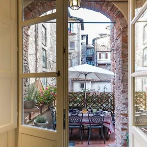 https://la-delizia-central-apartment.it-tuscanyhotel.com